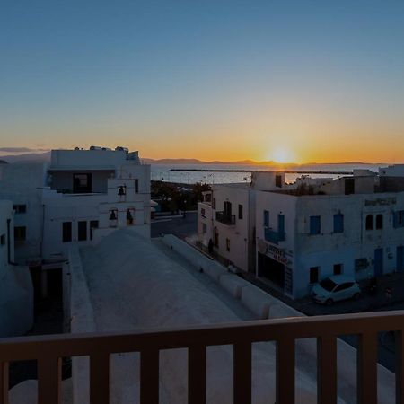 El_Puerto Luxury Port Suites Naxos City Exteriér fotografie