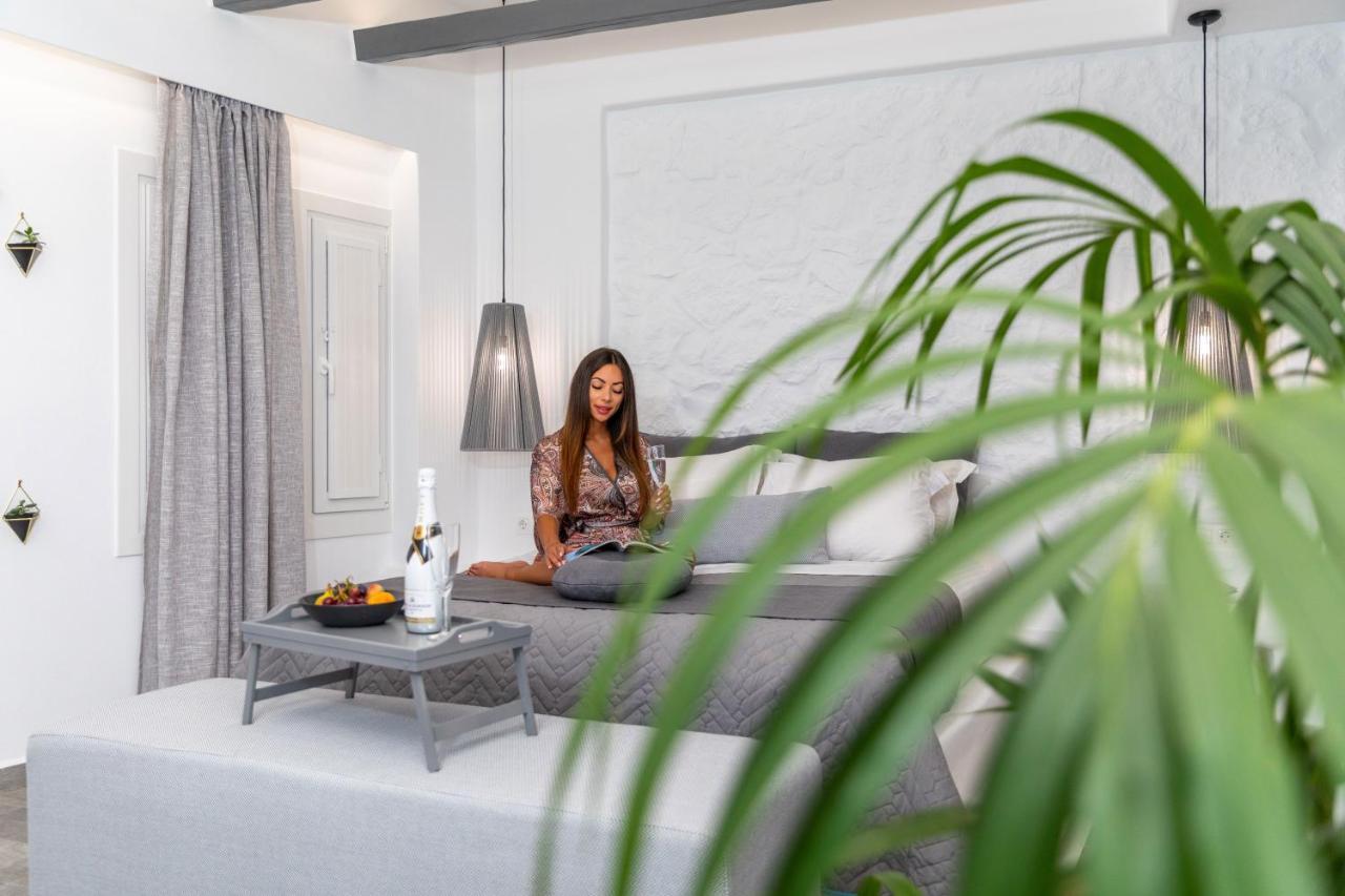 El_Puerto Luxury Port Suites Naxos City Exteriér fotografie